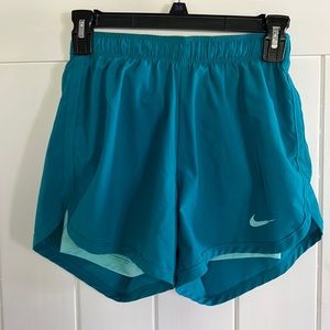 Nike dry fit running shorts size small